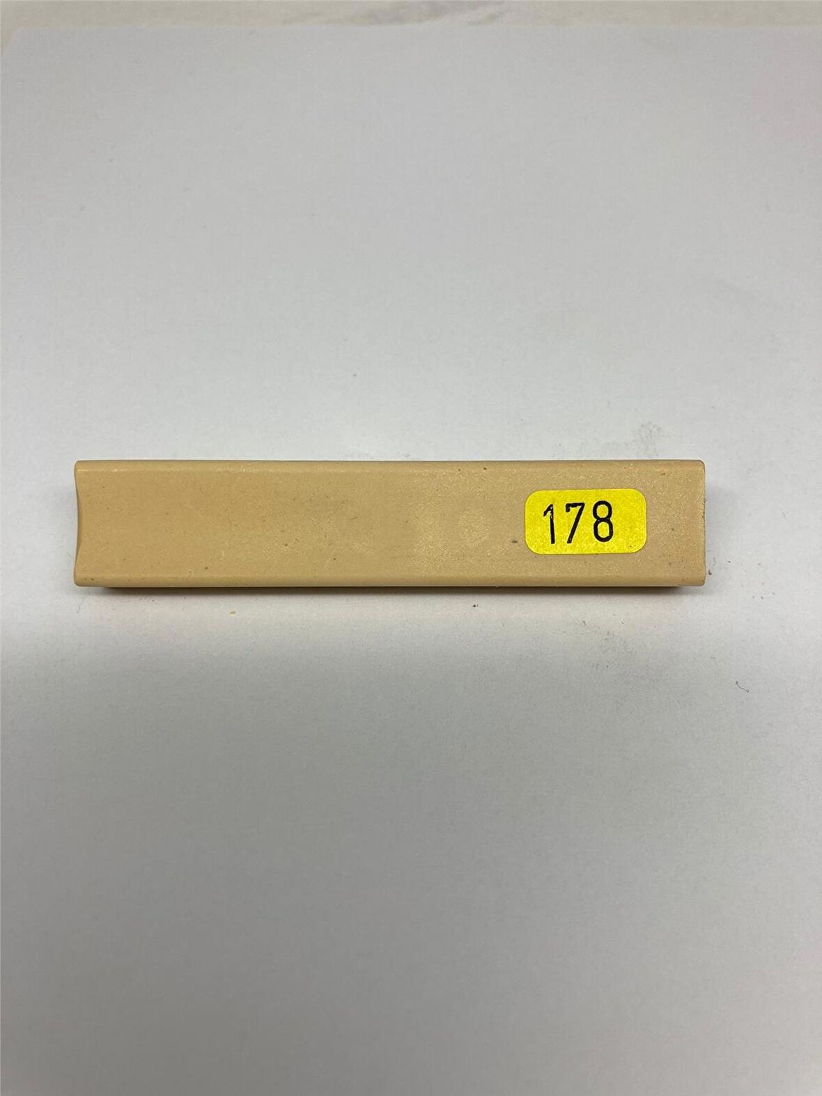 Sert Tamir Mumları 178 Doğal Akçaağaç 8cm Sert Mum